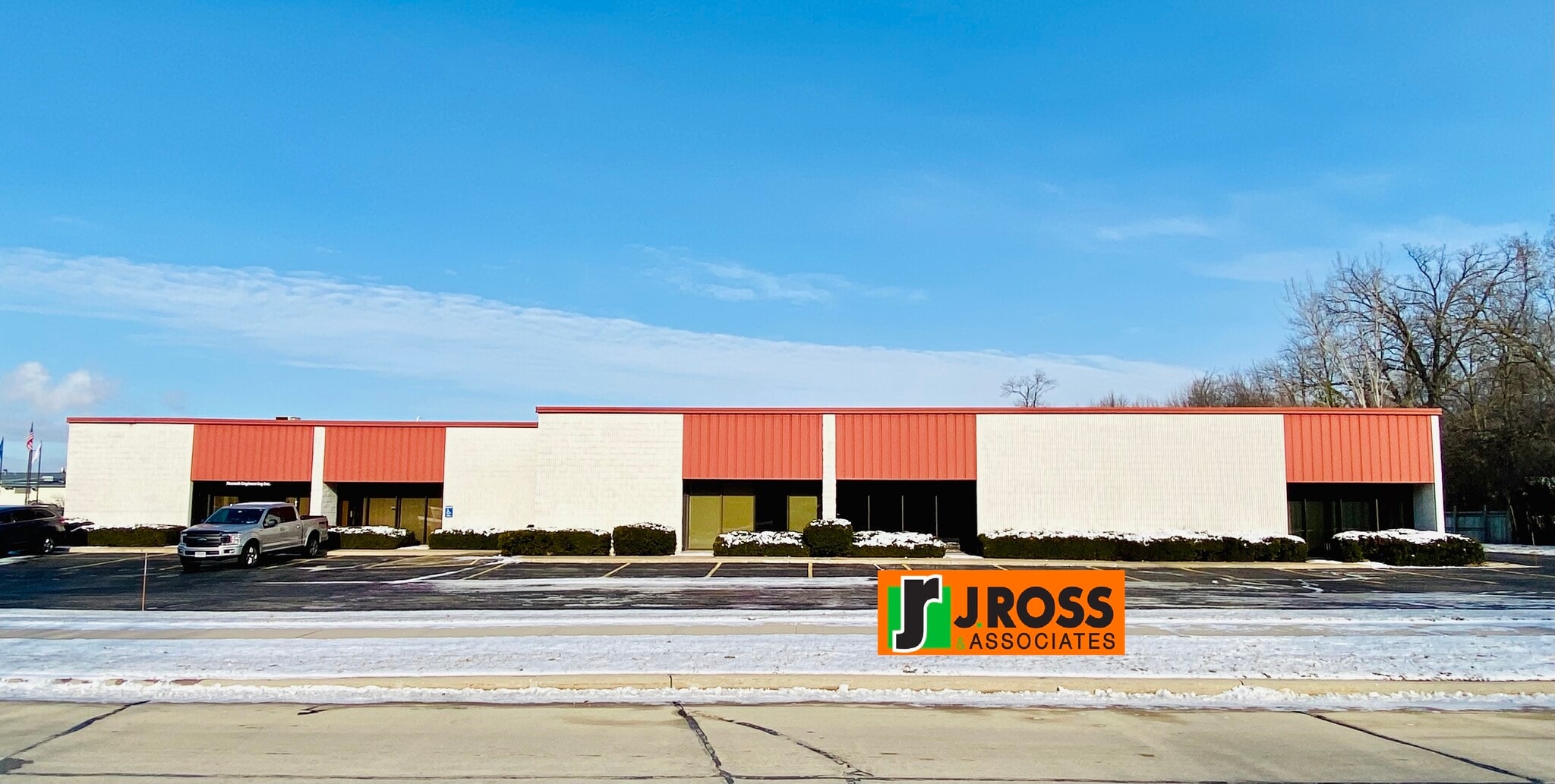 2416 Industrial Dr, Neenah, WI for lease Primary Photo- Image 1 of 6