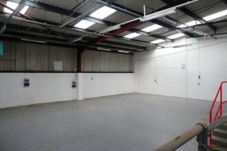 Turnpike Rd, Newbury for lease Interior Photo- Image 1 of 1