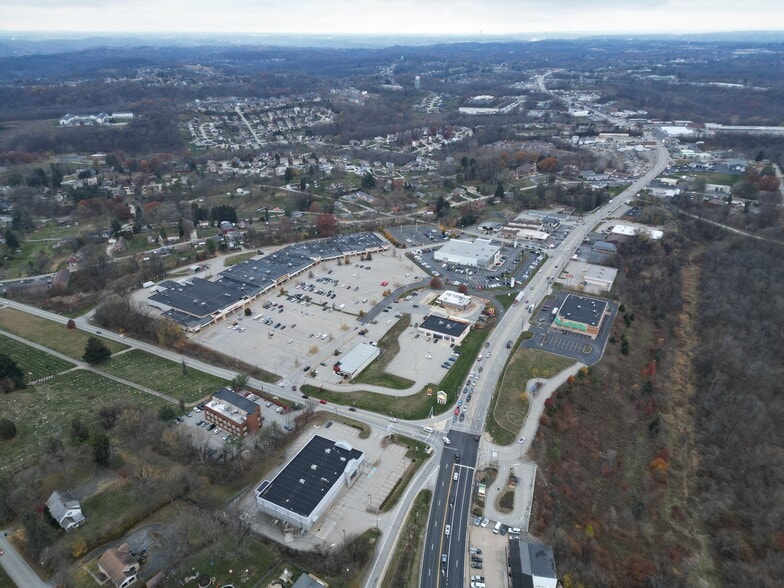 10 Clay Pike, Irwin, PA for lease - Building Photo - Image 2 of 4