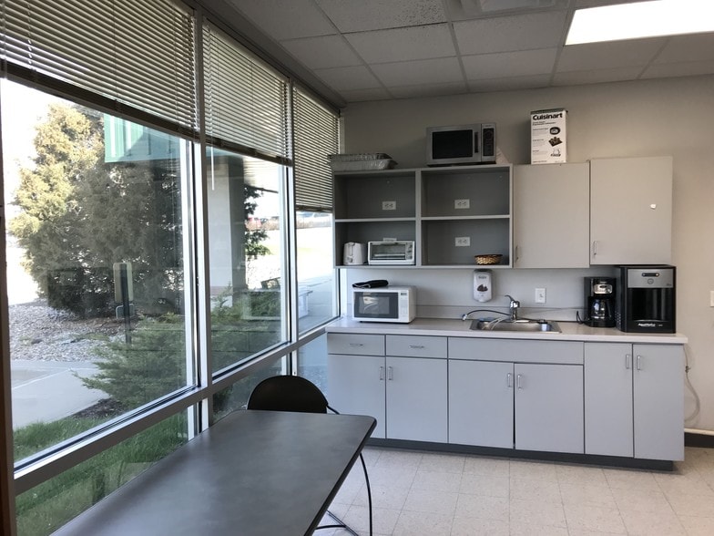 1440 NW Vivion Rd, Kansas City, MO à louer - Photo intérieure - Image 3 de 25