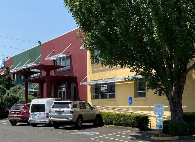 Plus de détails pour 1120 SE Main St, Portland, OR - Bureau à louer
