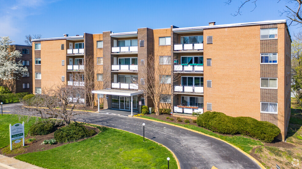 7211 Park Heights Ave, Baltimore, MD for sale - Primary Photo - Image 1 of 1