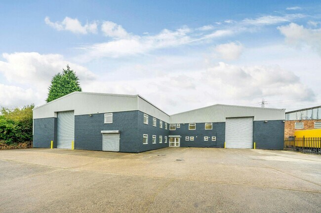 Plus de détails pour Bedworth Rd, Coventry - Industriel à louer