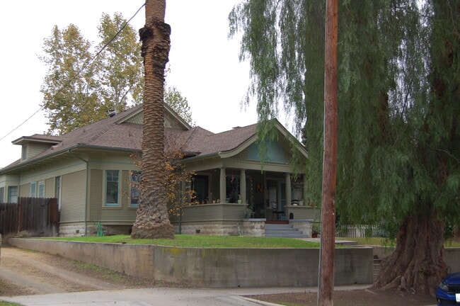 Plus de détails pour 4160 Chestnut St, Riverside, CA - Multi-résidentiel à vendre