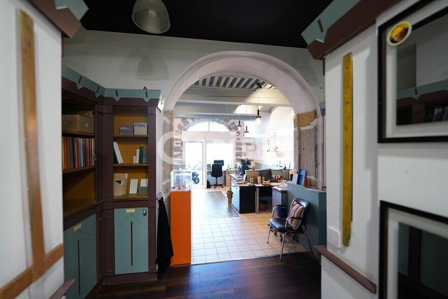 55 Quai Pierre Scize, Lyon à vendre - Photo du bâtiment - Image 3 de 10