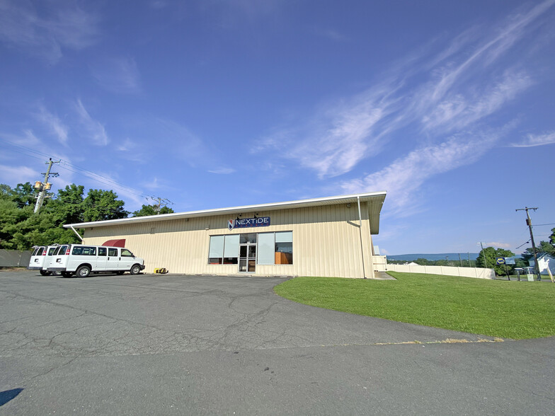 221 N 21st St, Purcellville, VA for sale - Primary Photo - Image 1 of 1