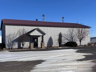 More details for 1579 Main Ave, Clinton, IA - Retail for Sale