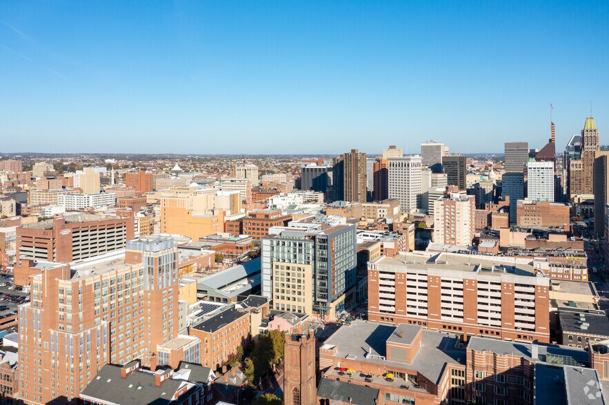 400 W Fayette St, Baltimore, MD for lease - Aerial - Image 2 of 2