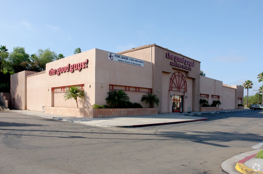 1109 W Valley Pky, Escondido, CA for lease - Building Photo - Image 3 of 9