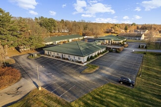 Plus de détails pour 35-39 Kennedy Dr, Putnam, CT - Bureau à vendre