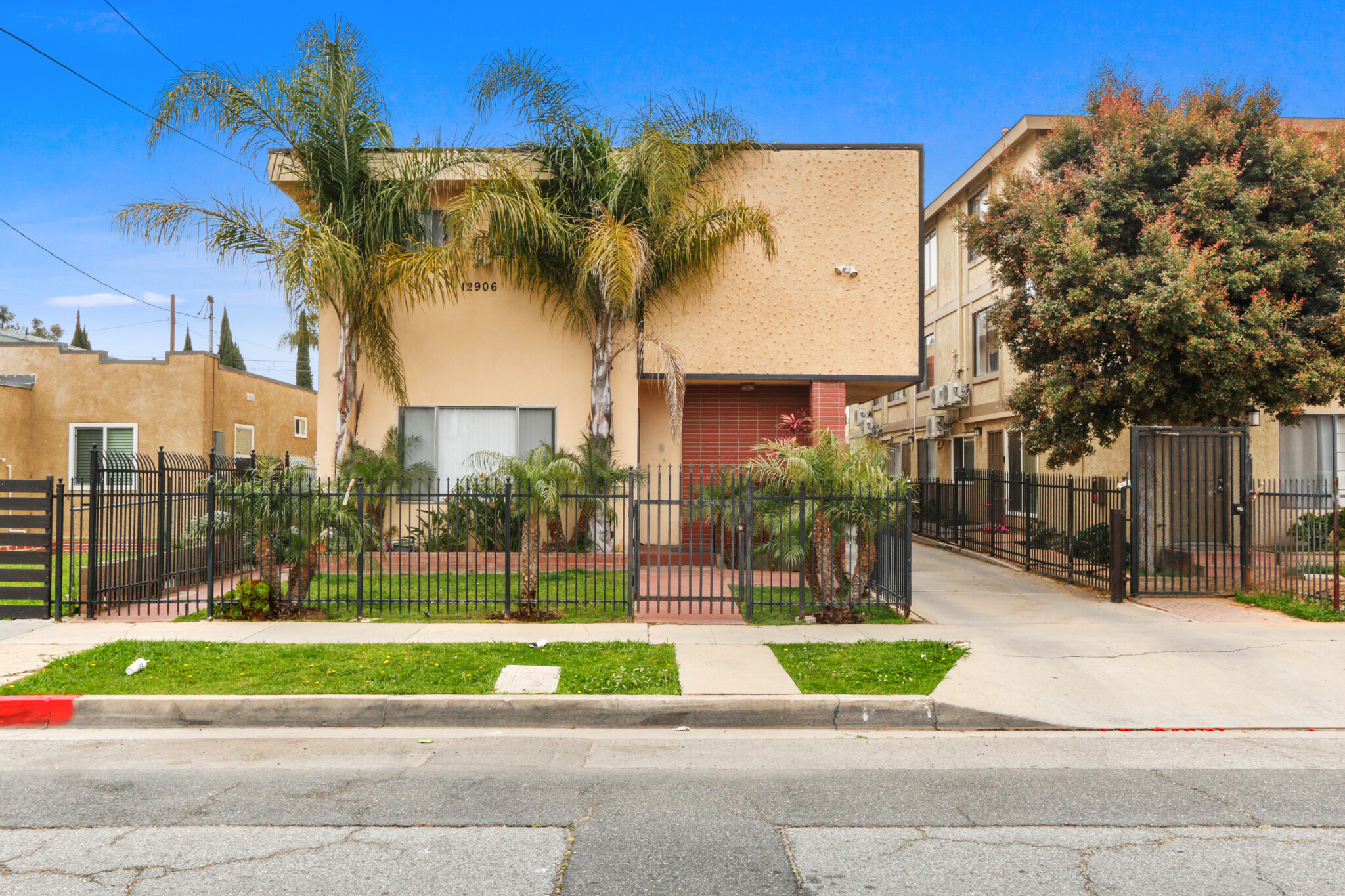 12906 Doty Ave, Hawthorne, CA à vendre Photo du bâtiment- Image 1 de 1