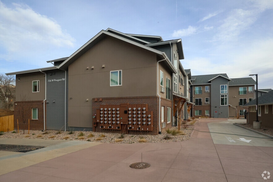726 W Prospect Rd, Fort Collins, CO à vendre - Photo du bâtiment - Image 2 de 2