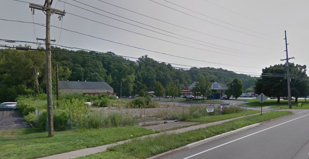 1600 Penfield Rd, Rochester, NY à louer - Photo du bâtiment - Image 3 de 10