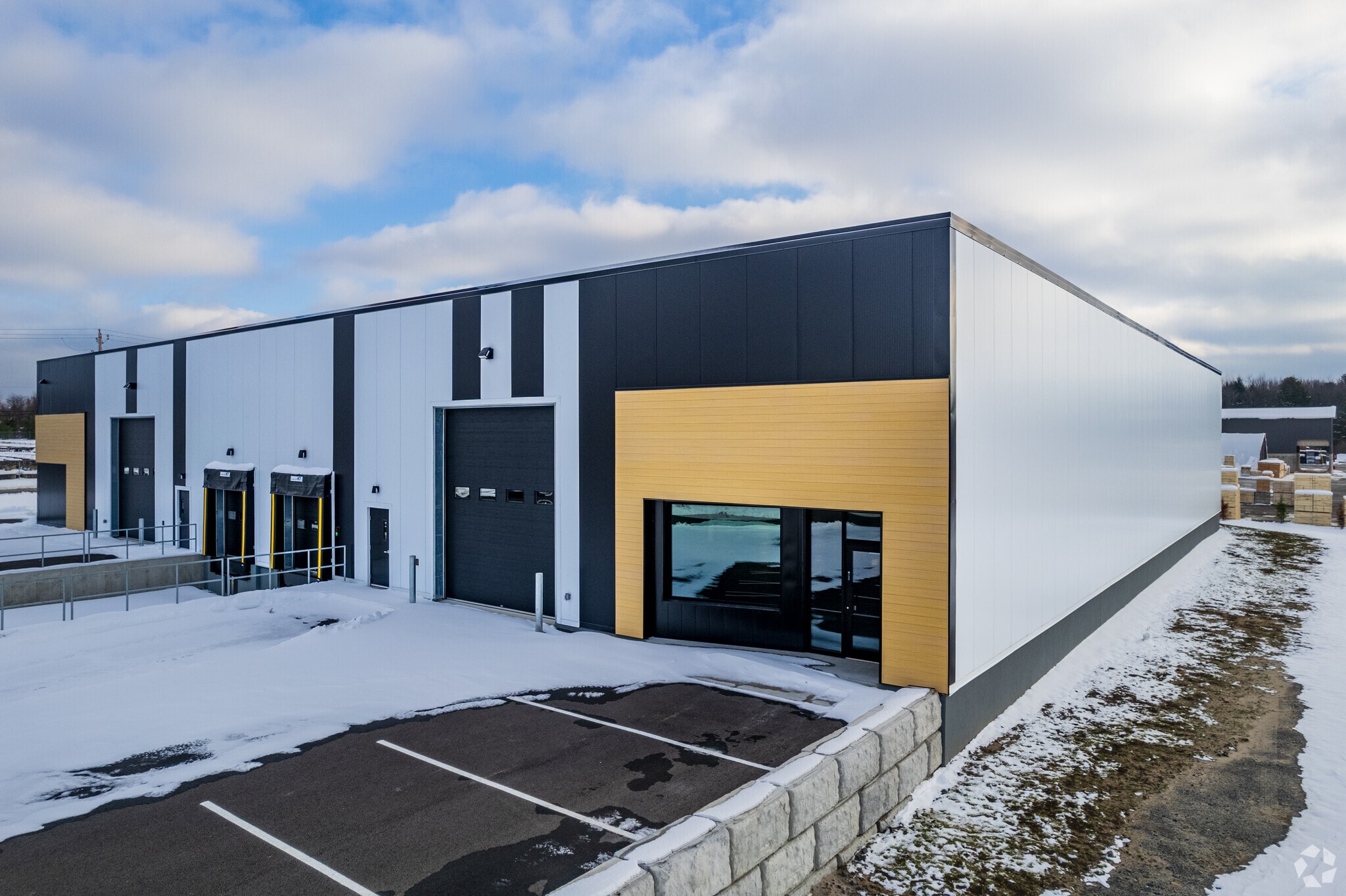 210 Rue Bonin, Acton Vale, QC for lease Primary Photo- Image 1 of 5