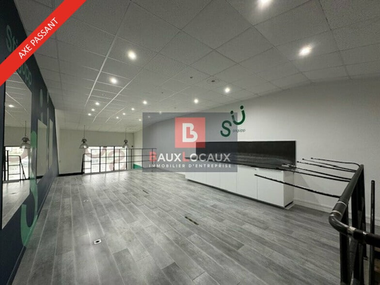 Retail in Vedène for lease - Interior Photo - Image 1 of 5
