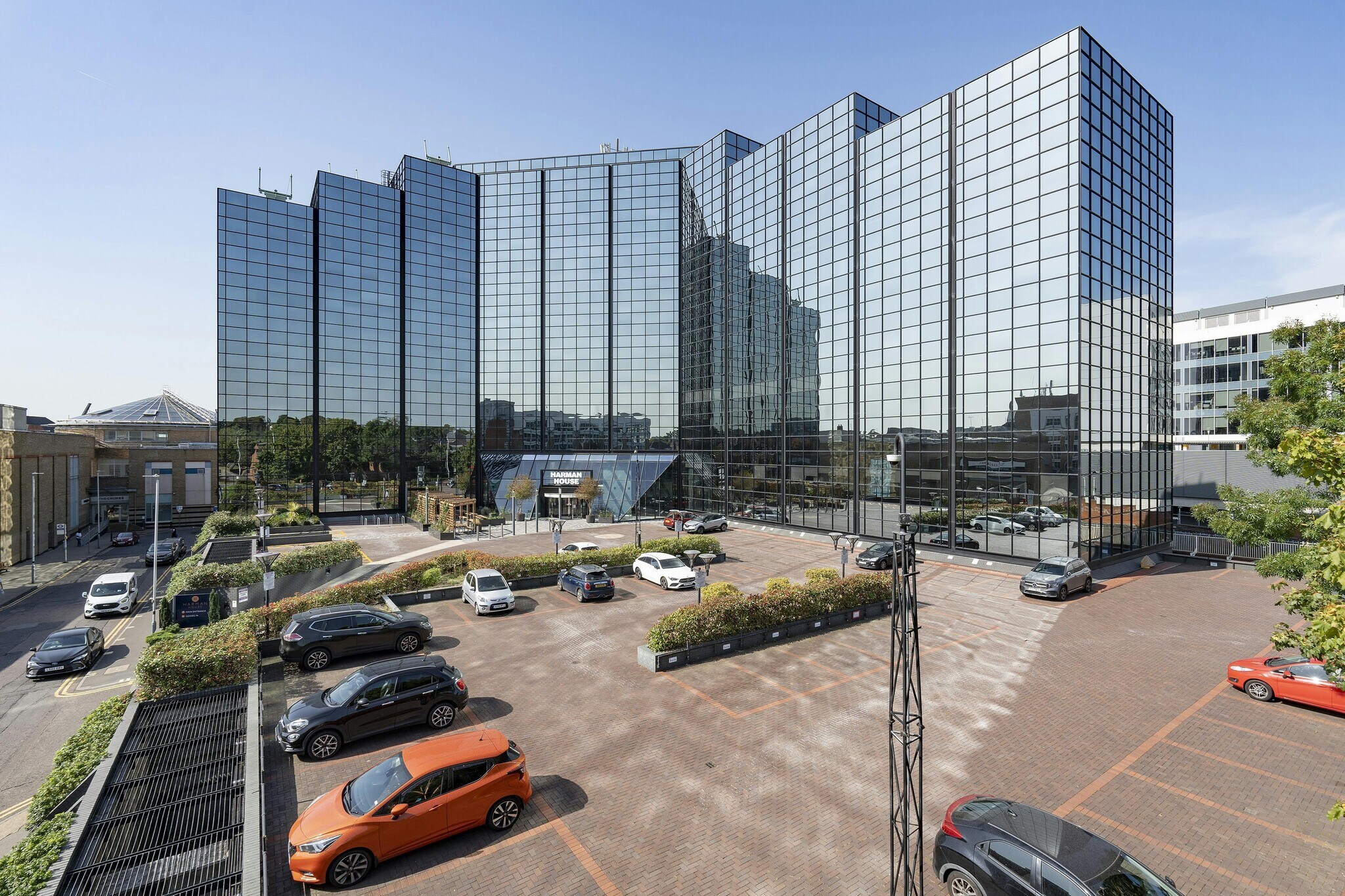 1 George St, Uxbridge à louer Photo principale- Image 1 de 45