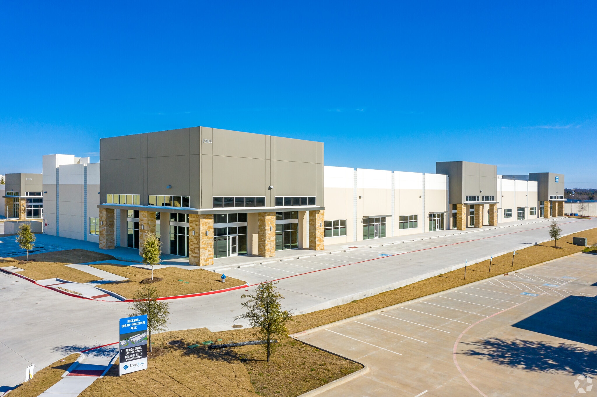 1905 Alpha Dr, Rockwall, TX for lease Primary Photo- Image 1 of 4