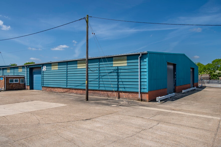 Besthorpe, Besthorpe à louer - Photo du bâtiment - Image 2 de 4