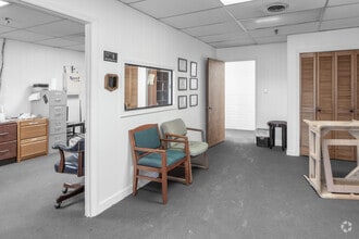 980 3rd Ave SE, Hickory, NC à vendre Photo intérieure- Image 1 de 9