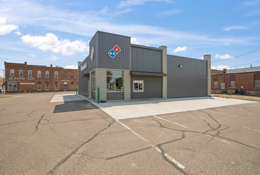 1201 Elm St, Cumberland, WI for sale - Building Photo - Image 3 of 7