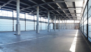 1 Railroad Pl, Maspeth, NY for lease Interior Photo- Image 1 of 2