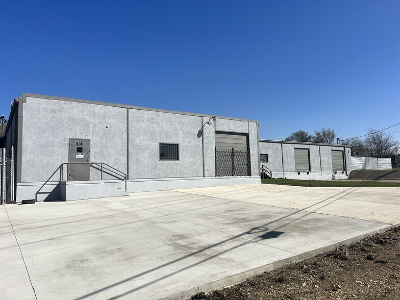 5901-5909 Tension Dr, Fort Worth, TX à louer - Photo du bâtiment - Image 3 de 9