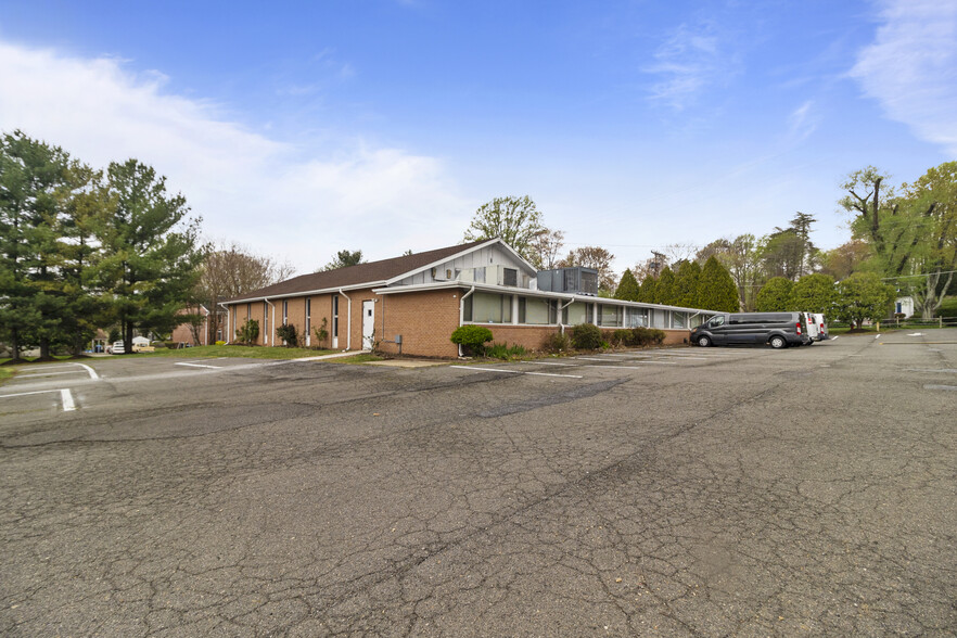 5001 Backlick Rd, Annandale, VA for sale - Building Photo - Image 1 of 75