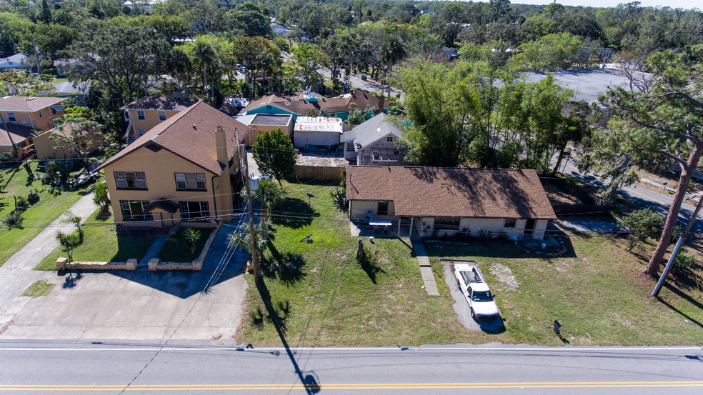 310 & 316 Charles Street, Port Orange, FL à vendre - Photo principale - Image 1 de 1