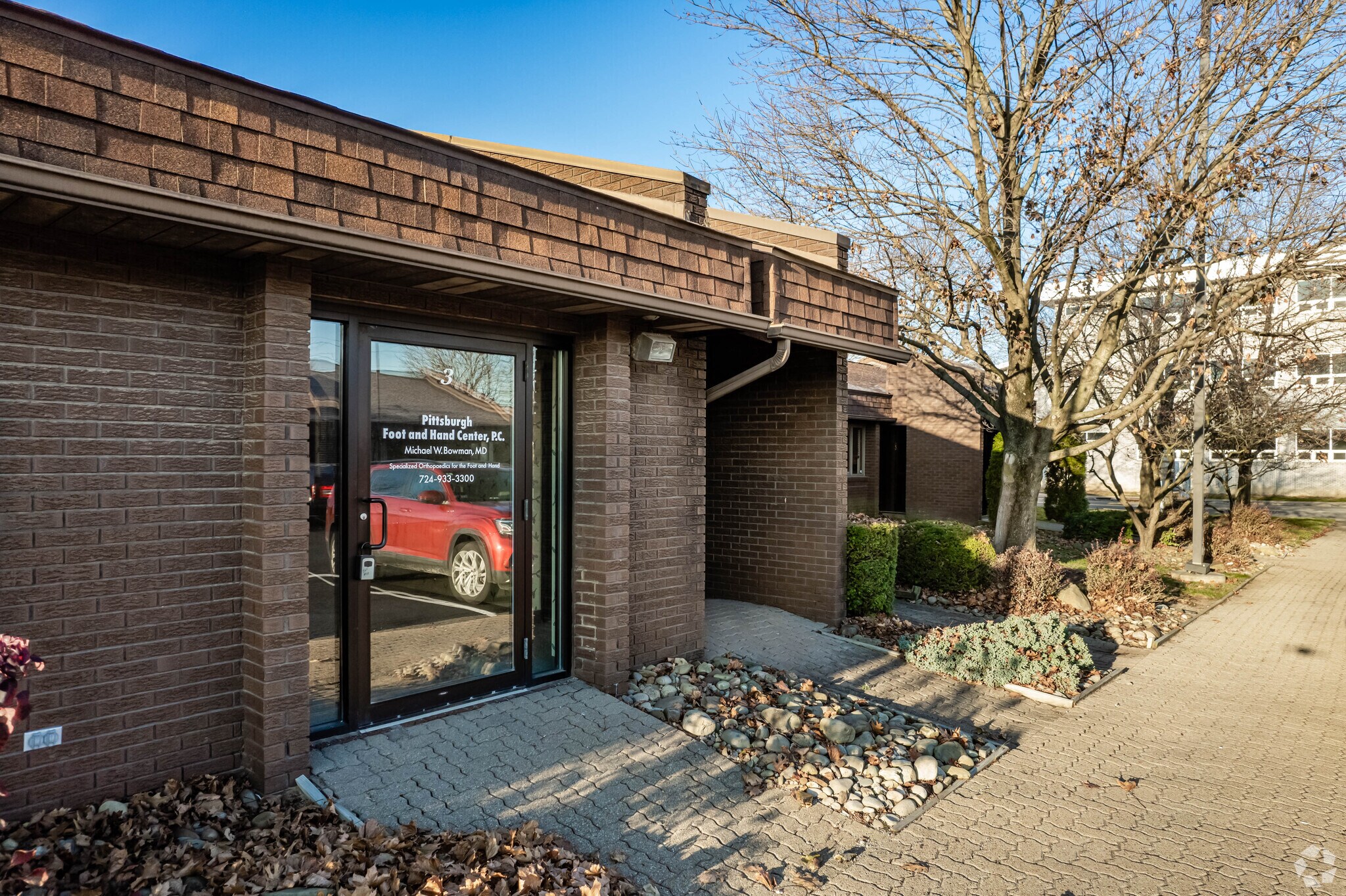 1600 Pacific Ave, Natrona Heights, PA for lease Building Photo- Image 1 of 13