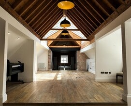 Burdon Ter, Newcastle Upon Tyne for lease Interior Photo- Image 1 of 7