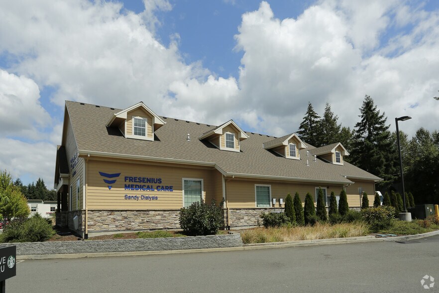 37139 Us-26 Hwy, Sandy, OR à vendre - Photo du bâtiment - Image 3 de 3