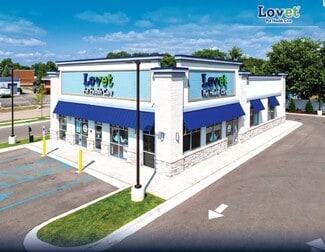 Plus de détails pour 3500 Alpine Ave NW, Walker, MI - Commerce de détail à vendre