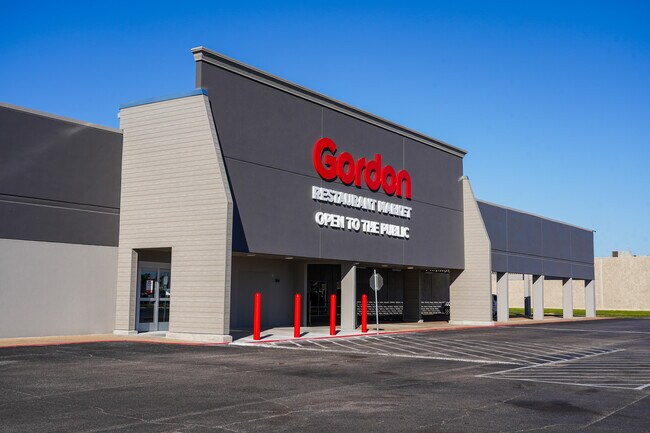 More details for 210-264 1st St W, Humble, TX - Retail for Lease