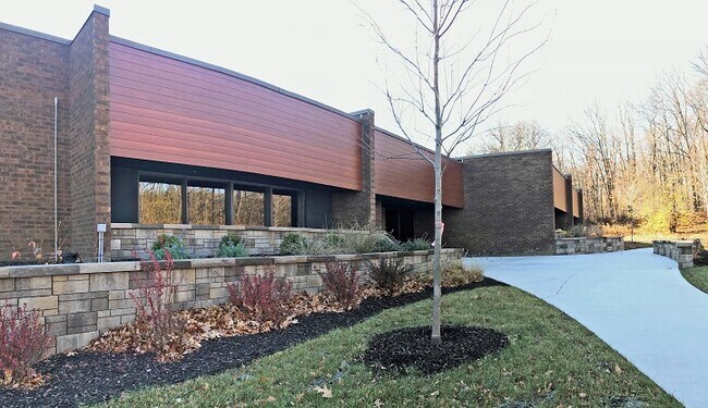 More details for 165 Bishops Way, Brookfield, WI - Office for Sale