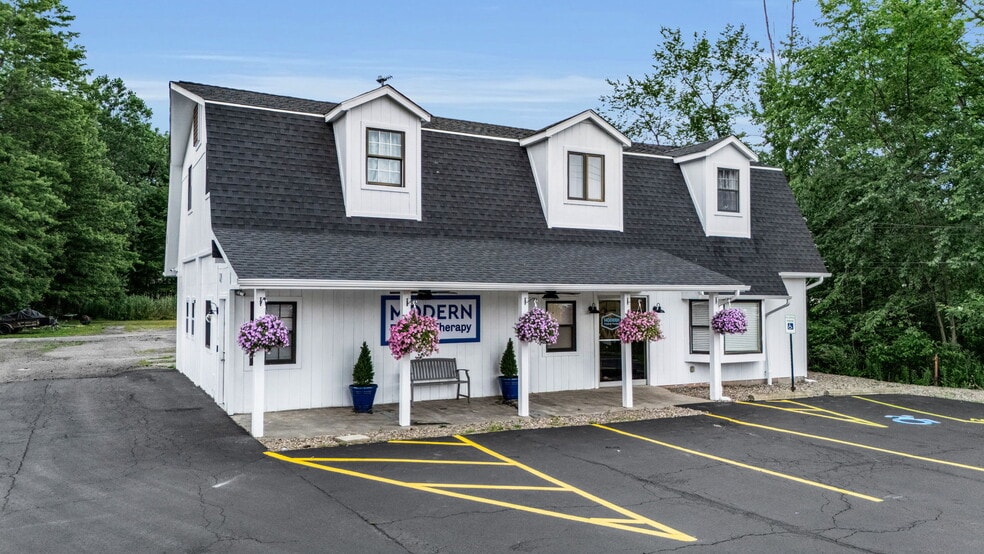 6575 Transit Rd, East Amherst, NY for sale - Building Photo - Image 3 of 49