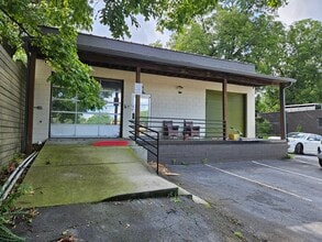 949 Image Ave NW, Atlanta, GA à louer Photo intérieure- Image 2 de 6