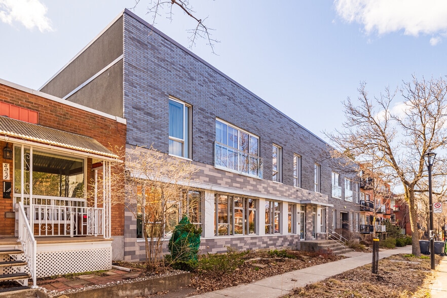 5972-5976 2e Av, Montréal, QC à vendre - Photo principale - Image 1 de 3