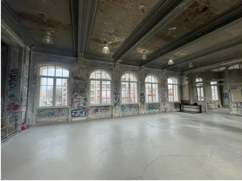 Bureau dans Saint-Ouen-sur-Seine à louer - Photo intérieure - Image 3 de 6