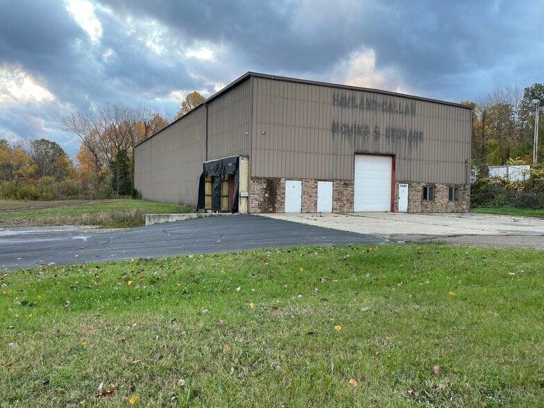 5489 Red Arrow Hwy, Stevensville, MI for lease - Building Photo - Image 2 of 17