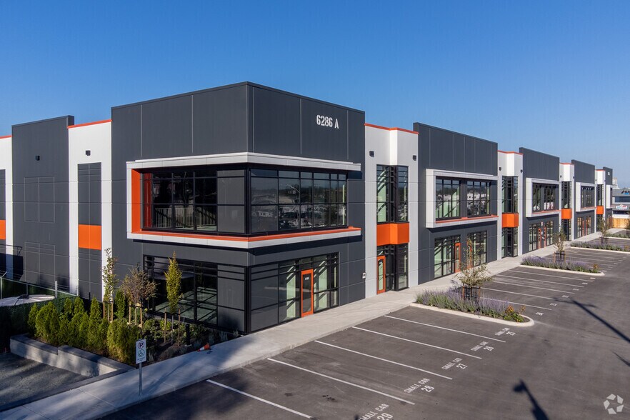 6286A 203 St, Langley, BC à louer - Photo du bâtiment - Image 2 de 7