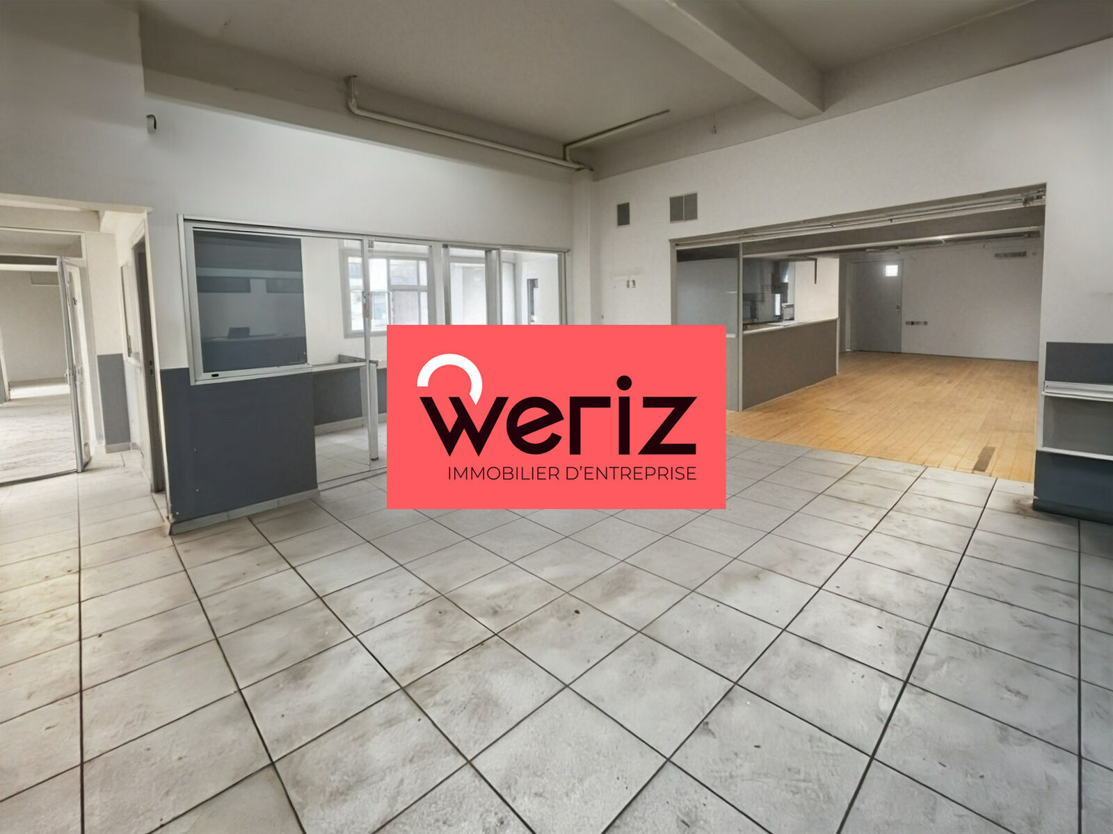 17 Boulevard Des Acieries, Marseille for sale Interior Photo- Image 1 of 7