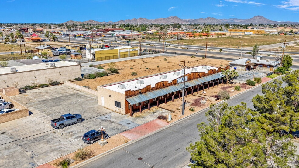 13600 Hitt Rd, Apple Valley, CA for sale - Building Photo - Image 3 of 7