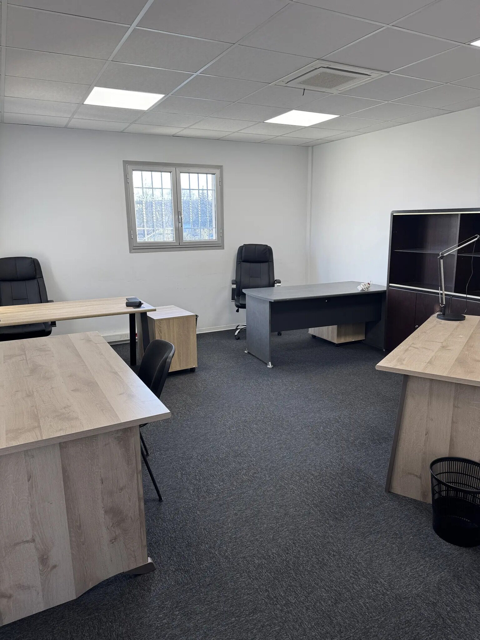 3 Bis Rue Condorcet, Cenon for lease Interior Photo- Image 1 of 6