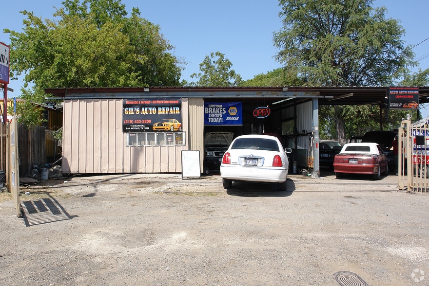 1146 Bandera Rd, San Antonio, TX for sale - Building Photo - Image 2 of 3