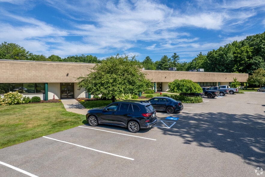 30 Centre Rd, Somersworth, NH for lease - Building Photo - Image 3 of 5