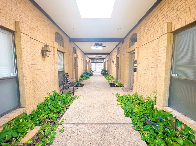 600 W Campbell Rd, Richardson, TX for sale - Building Photo - Image 1 of 3