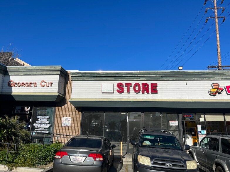 4401-4417 Eagle Rock Blvd, Los Angeles, CA à louer - Photo du bâtiment - Image 3 de 8