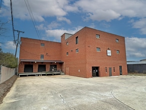 810 Ramseur St, Durham, NC à louer Photo du bâtiment- Image 1 de 5