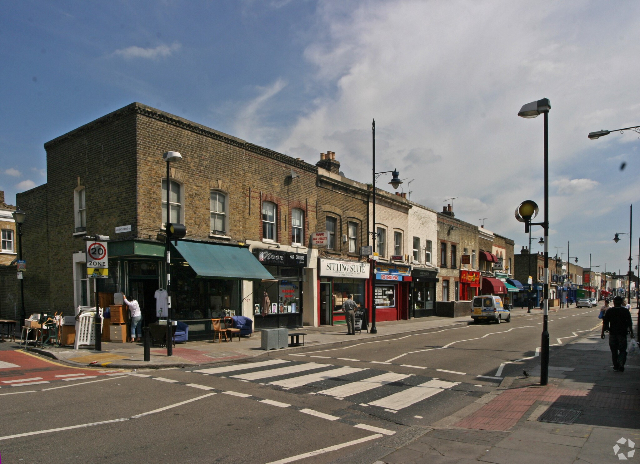 387 Roman Rd, Londres à louer Photo principale- Image 1 de 9