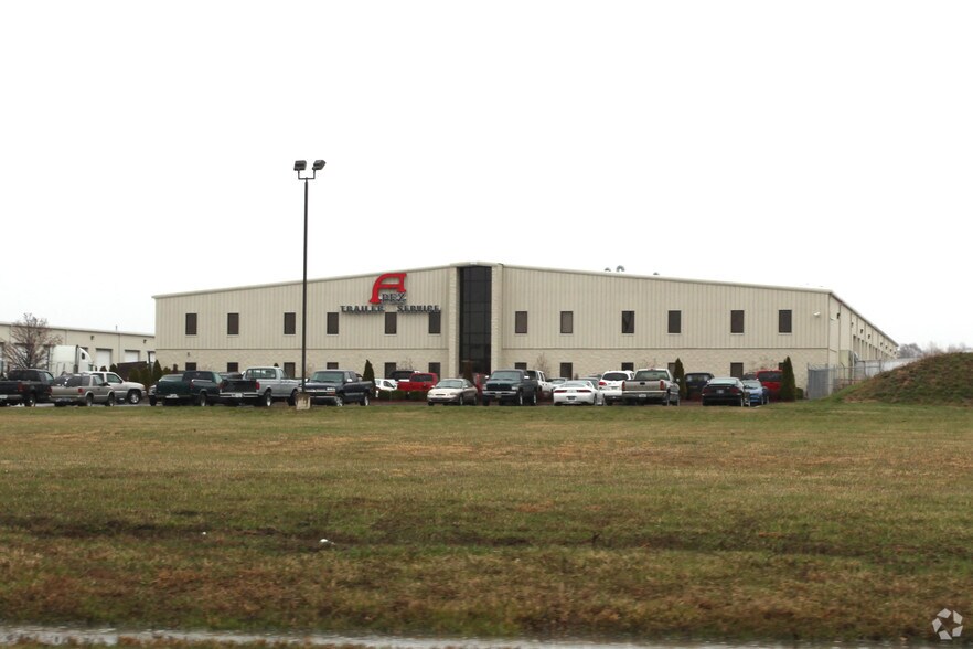 2807 Sable Mill Rd, Jeffersonville, IN for lease - Building Photo - Image 1 of 12